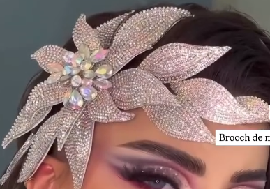 Arabic majesty crown